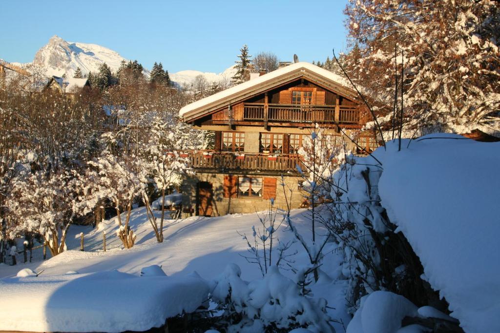 Chalet In Megeve Bagian luar foto